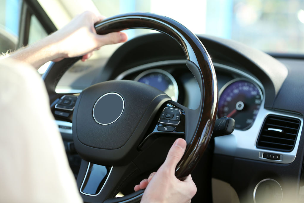 Réparer son volant de voiture  comment faire ?  Mandataire Auto