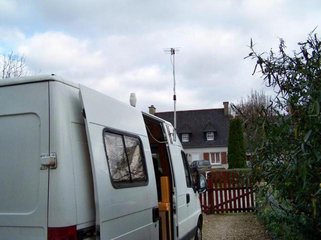 Quelles sont les meilleures antennes TNT pour camion ?